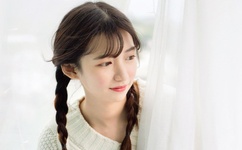 他揉捏她两乳不停呻吟A片软件